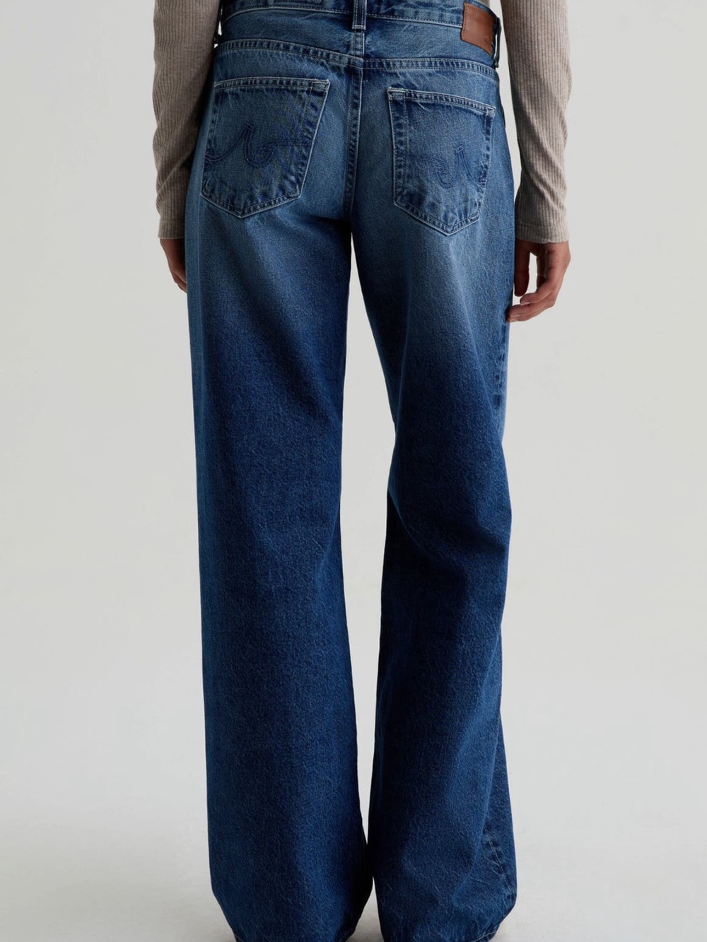 AG Adria Low-Rise Wide Leg Jeans - Picture 4 of 4
